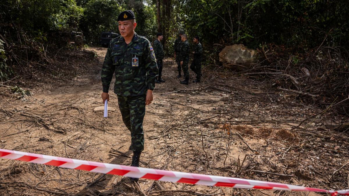 thailanda suspenda acordul de pace cu cambodgia dupa explozia unei mine abia fusese co semnat de donald trump