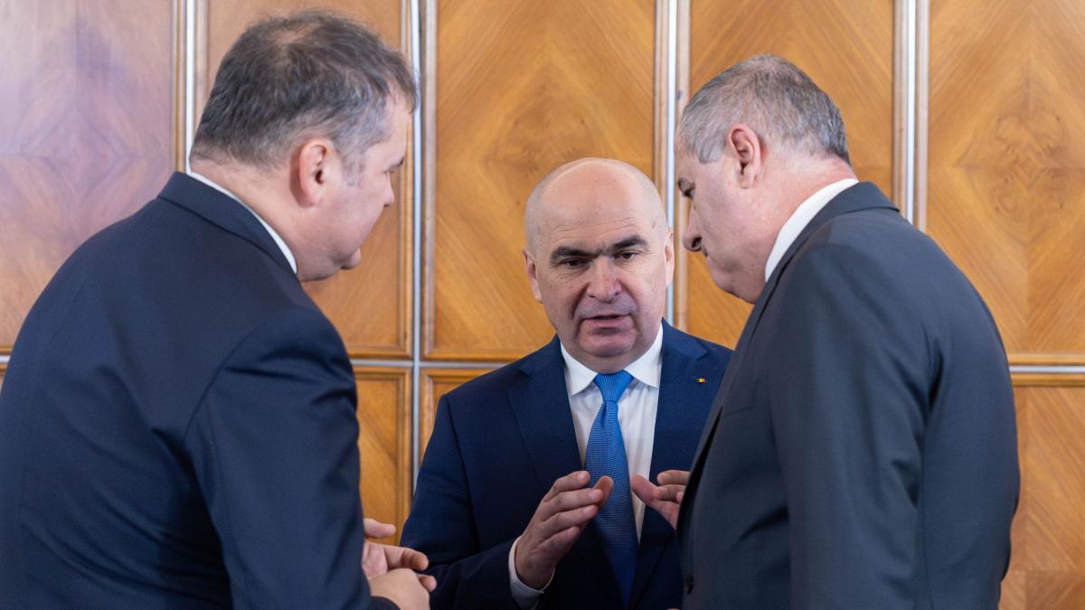 cati bugetari vor fi dati afara coalitia a ajuns la un acord cseke attila cheltuielile de personal vor fi cu 10 mai mici in 2026