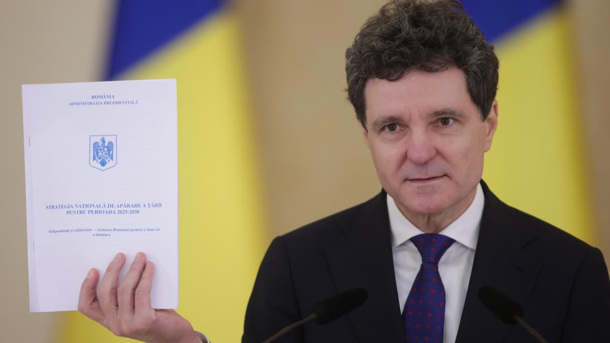 document noua strategie nationala de aparare ce propune nicusor dan in legatura cu rusia revolutia ai coruptie si probleme sociale