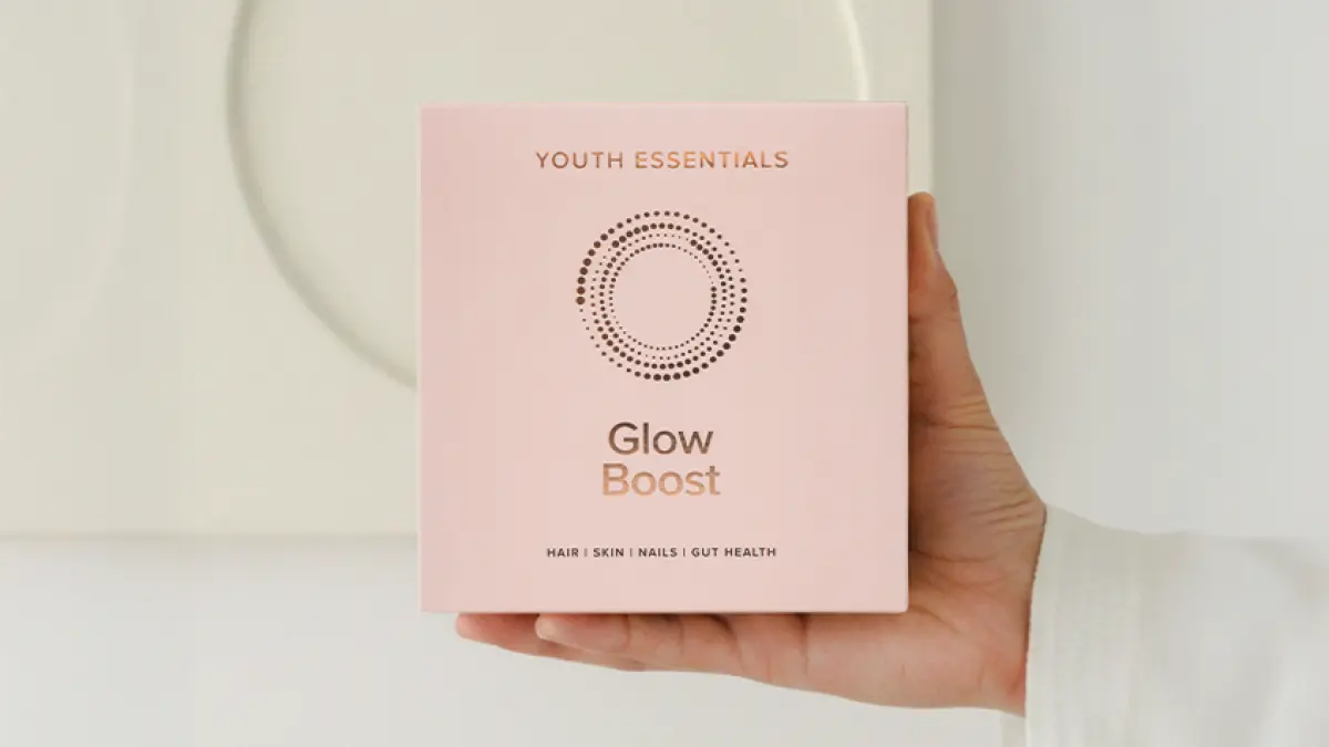 youth essentials acolo unde stiinta intalneste frumusetea din interior
