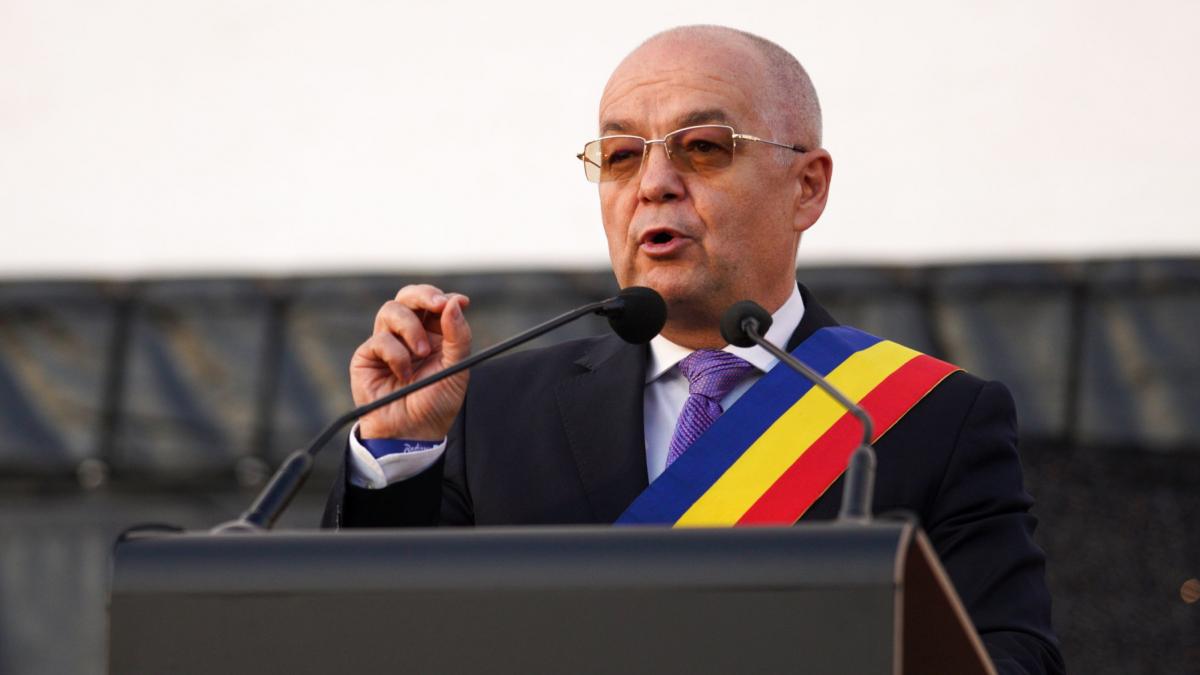 perchezitii dna la primaria cluj napoca emil boc suntem victime colaterale