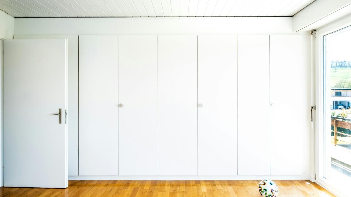 transforma dormitorul copilului intr un spatiu plin de imaginatie si confort