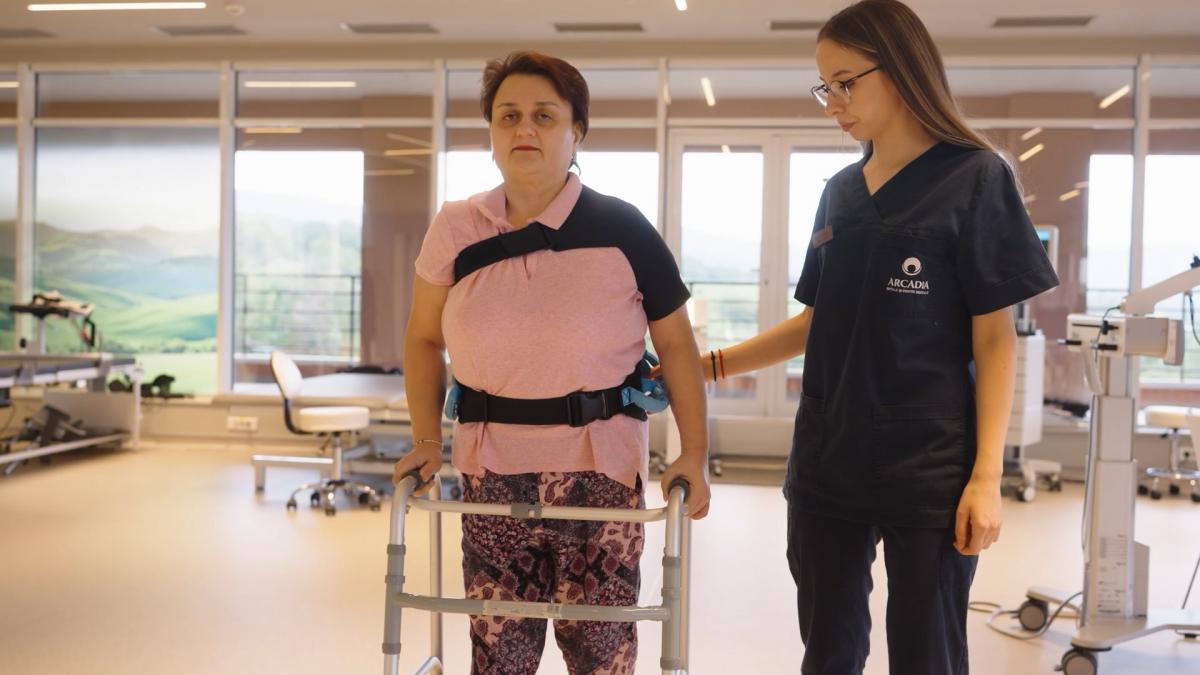 un medic pediatru din galati s a recuperat la spitalul de recuperare medicala arcadia dupa ce a suferit un accident rutier