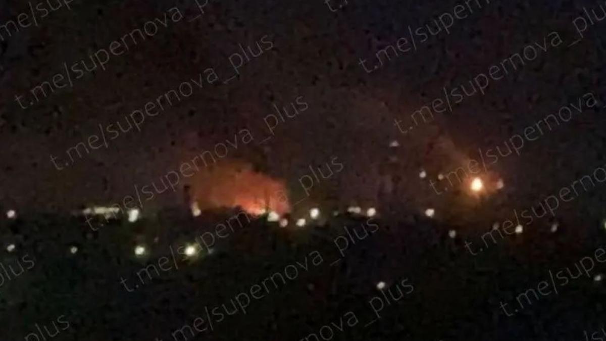 armata ucraineana a lovit rafinaria din riazan si mai multe tinte militare rusesti incendii puternice au izbucnit dupa atac
