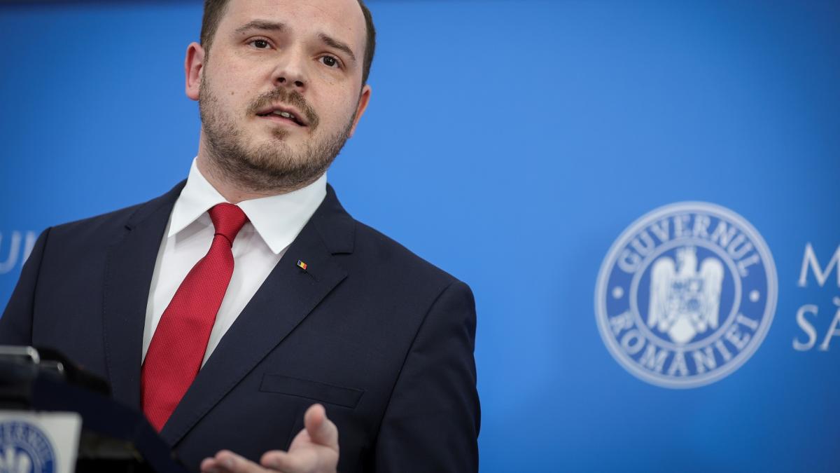 rogobete mesaj pentru cadrele medicale renuntati la bijuterii si unghii false in terapie intensiva aceste lucruri apar in lege