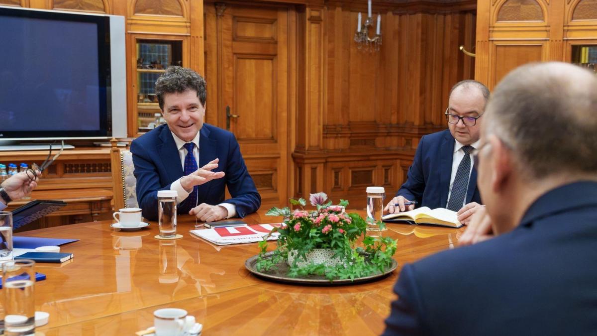 nicusor dan discutii cu fostul premier italian enrico letta sa ne asiguram ca vom avea slujbe bine platite in industriile viitorului