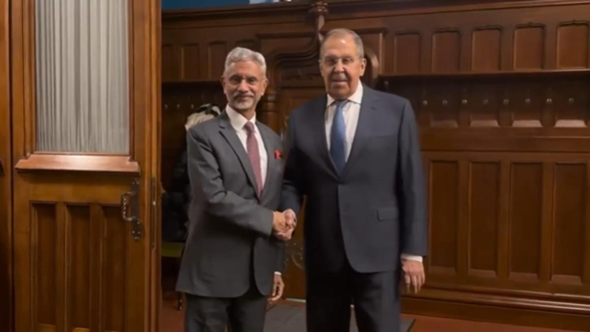 serghei lavrov apare in public pentru prima data in trei saptamani imaginile postate de mae rus