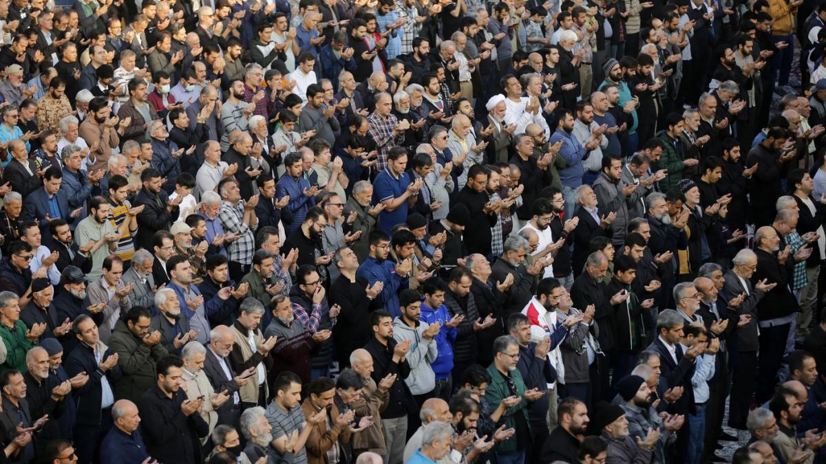 tara in care toata lumea se roaga pentru apa cel mai mare lac a devenit o intindere de sare autoritatile au recurs la ultima solutie