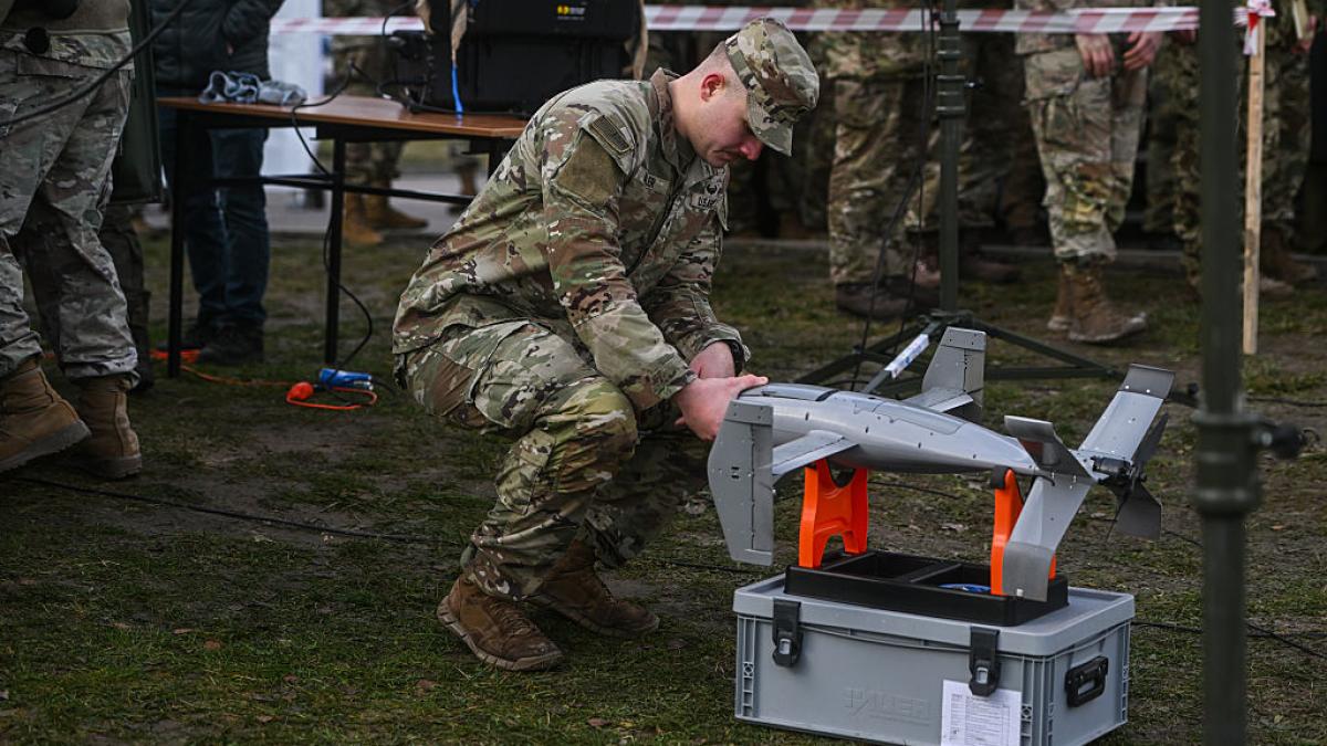 armata poloniei testeaza sistemul merops la frontiera cu ucraina si romania a primit noua arma conceputa de sua