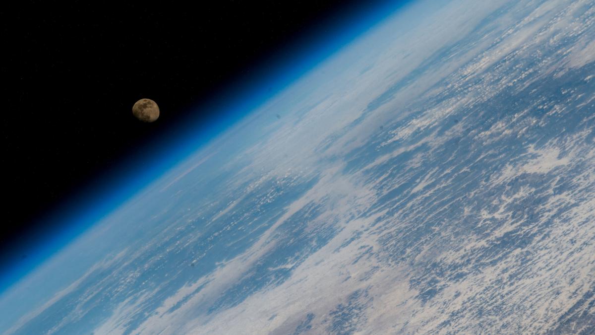 nasa confirma ca pamantul are o noua mini luna care ne va insoti in urmatorii 50 de ani