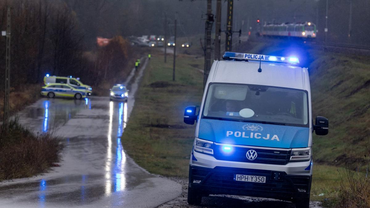 polonia inchide ultimul consulat al rusiei din tara si denunta un act de terorism de stat ordonat de moscova