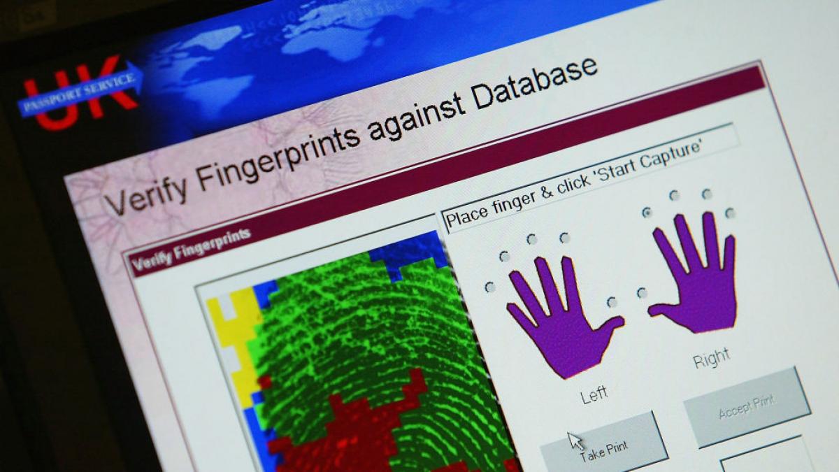 politia unui stat membru ue poate pastra datele biometrice si genetice ale unui suspect de infractiuni a decis instanta europeana