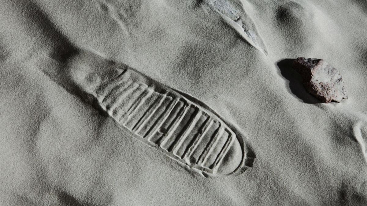 misiunea chineza chang e 6 a descoperit ceva neasteptat pe luna