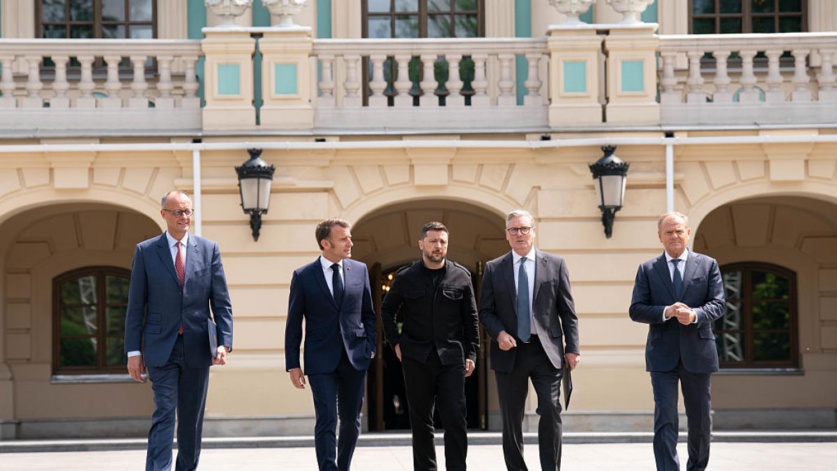 aliatii europeni ai ucrainei incearca sa aduca imbunatatiri planului de pace al sua la summitul g20 trump nu participa la intalnire