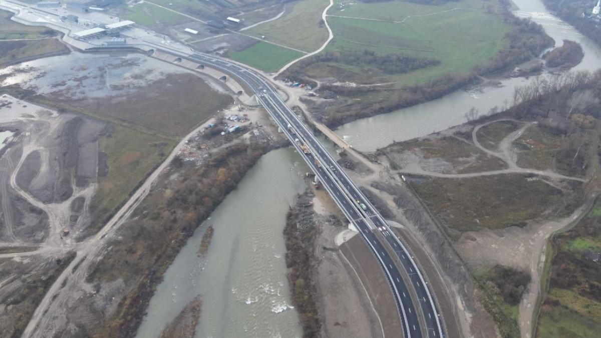 noul pod rutier intre romania si ucraina este aproape gata investitia romano ucraineana va avea un rol strategic