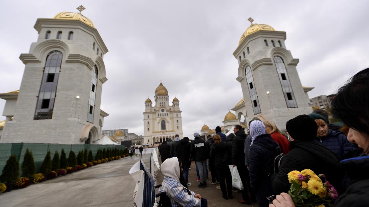 catedrala nationala din bucuresti se redeschide pentru sf andrei si 1 decembrie care va fi programul de vizitare