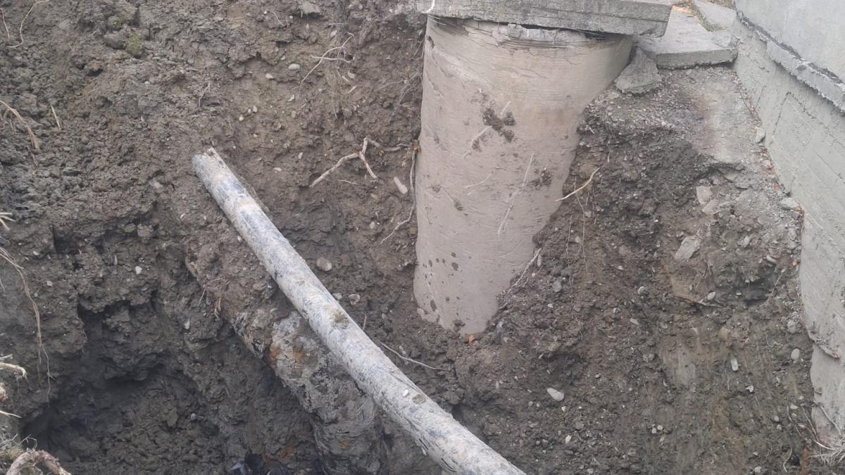 avarii majore la o magistrala de apa din piatra neamt zeci de mii de oameni nu au apa potabila de trei zile