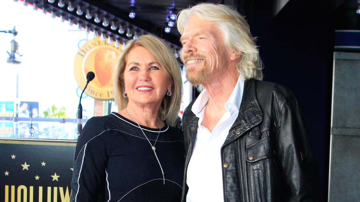 miliardarul richard branson a anuntat ca sotia sa joan a murit au fost impreuna 50 de ani dupa ce s au indragostit la prima vedere