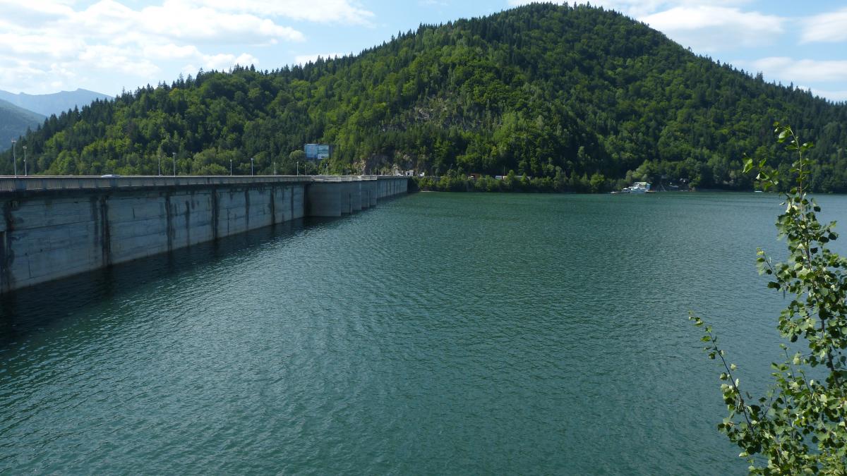 cel mai negru scenariu in caz de avarie majora la barajul bicaz viitura ar avea 35 de metri inaltime
