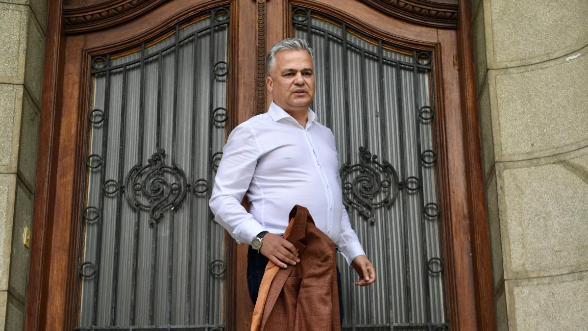 adrian vestea spune ca majorarea taxelor locale a fost impusa de comisia europeana noua ne plac doar partile care ne convin