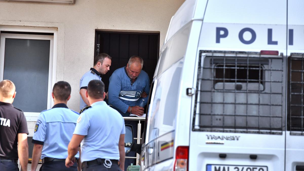 gheorghe dinca cere sa fie eliberat criminalul din caracal sustine ca bolile de care sufera nu pot fi tratate in penitenciar