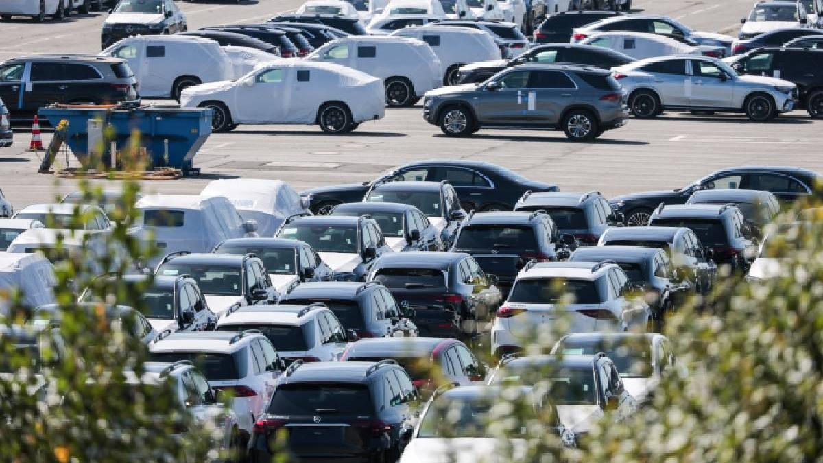 planul ue pentru 2035 zguduit de industria auto germana berlinul vrea sa salveze motoarele pe benzina si motorina