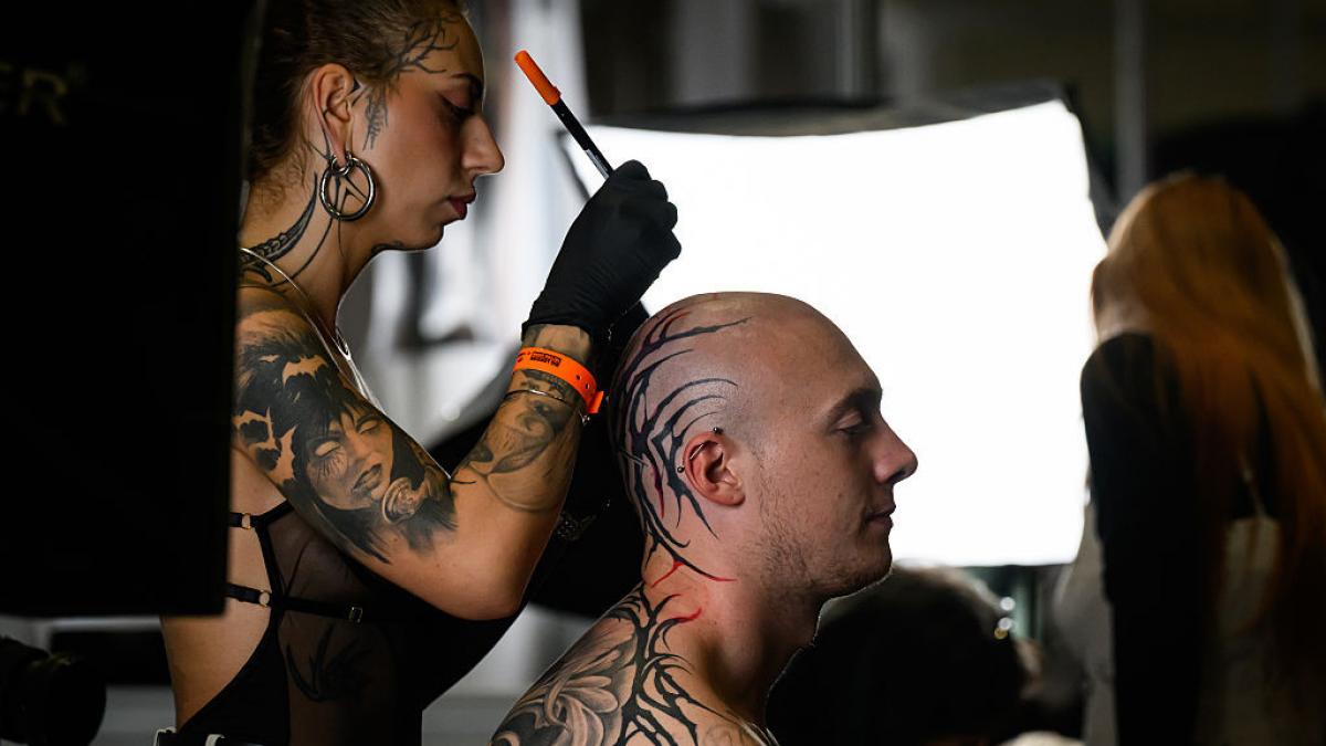 tatuajele slabesc sistemul imunitar si cresc riscul de cancer si infectii