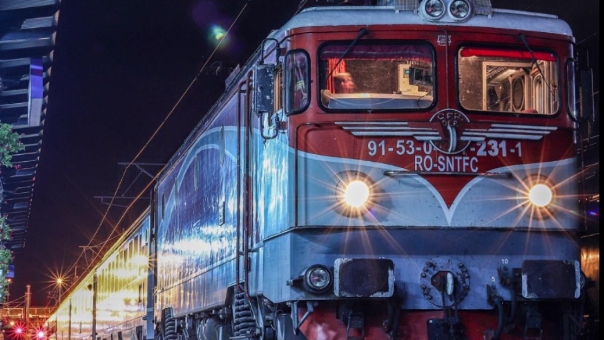 pericol pe calea ferata un tren a lovit o osie pusa pe sine si a intarziat 138 de minute inca una a fost gasita apoi pe alta linie