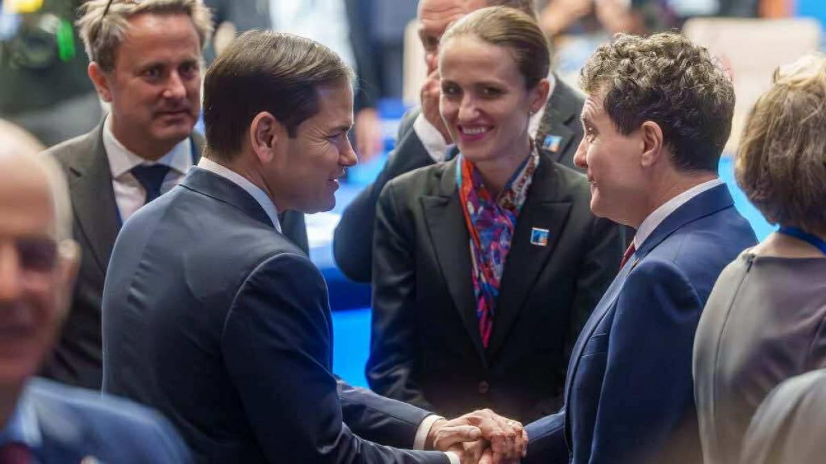 marco rubio ii felicita pe romani de ziua nationala va incurajam sa va continuati rolul de lider regional in regiunea marii negre