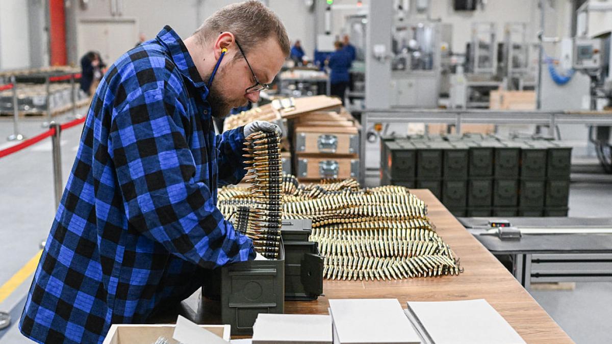 razboi si bani castigurile colosale facute de producatorii de armament de pe urma razboaielor din ucraina si gaza