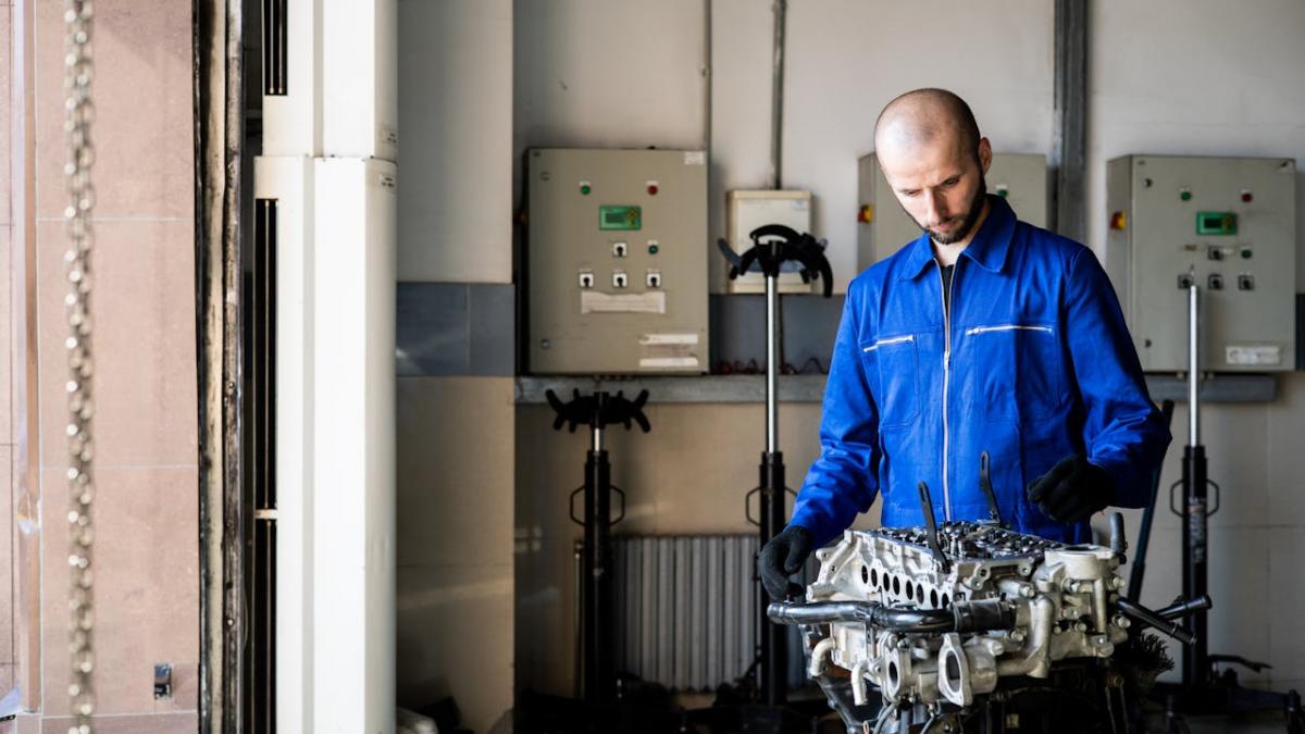 siguranta verificari si interventii profesionale standardele rovent pentru instalatii si centrale