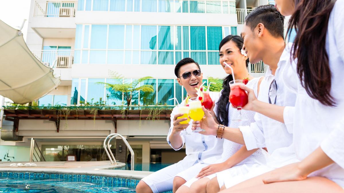 china introduce taxa pe prezervativ pentru ca nu mai stie cum sa i determine pe oameni sa faca mai multi copii