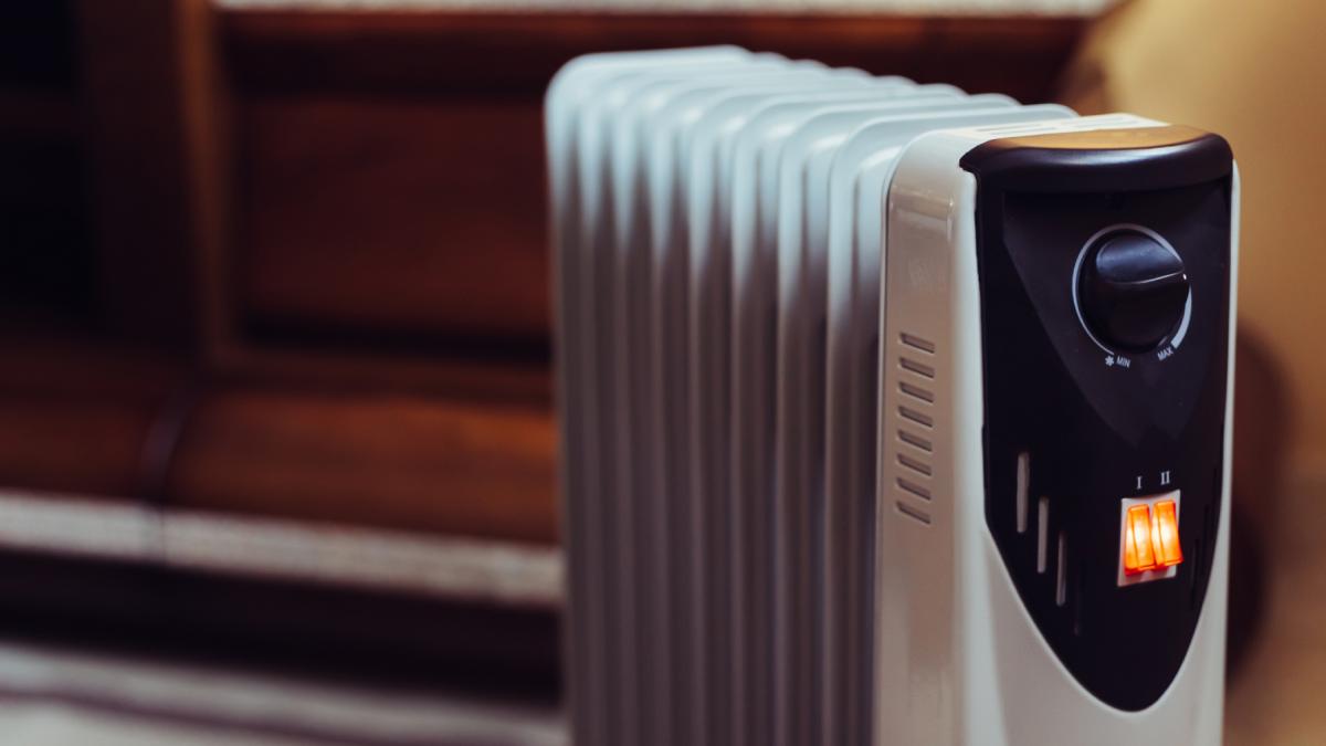 constanta ramane fara apa calda si caldura locuitorii racordati la sistemul de termoficare vor avea caloriferele reci de la noapte