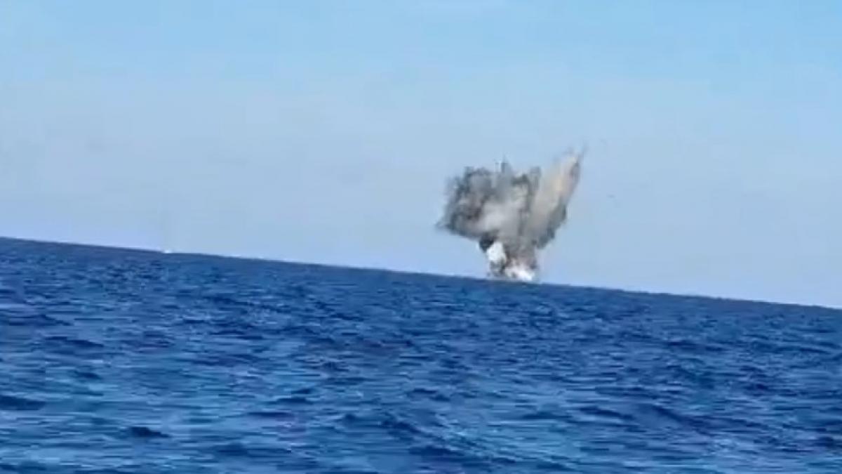 pericol in marea neagra scafandrii militari au detonat o drona sea baby anuntul mapn