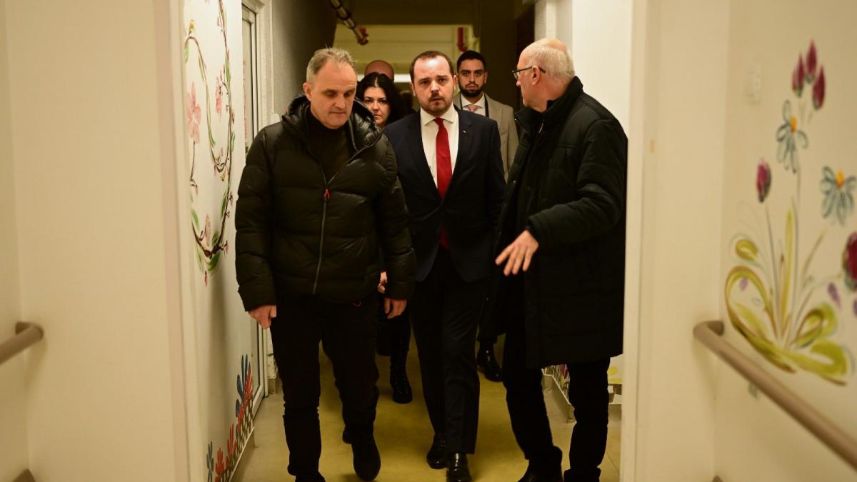 rogobete dupa vizita la spitalele afectate de criza apei situatia e sub control functionam sub alerta de sanatate publica