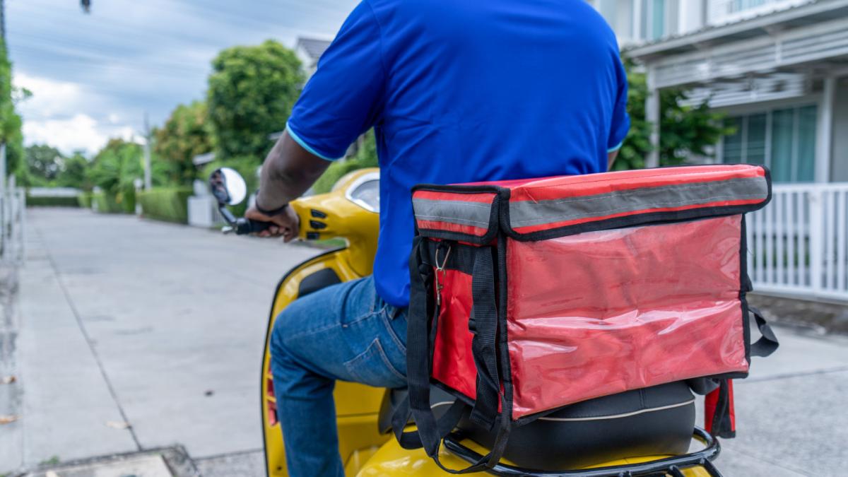 contingentul redus de angajati straini lasa companiile fara personal patronatele muncitorii si angajatorii vor ramane in aer