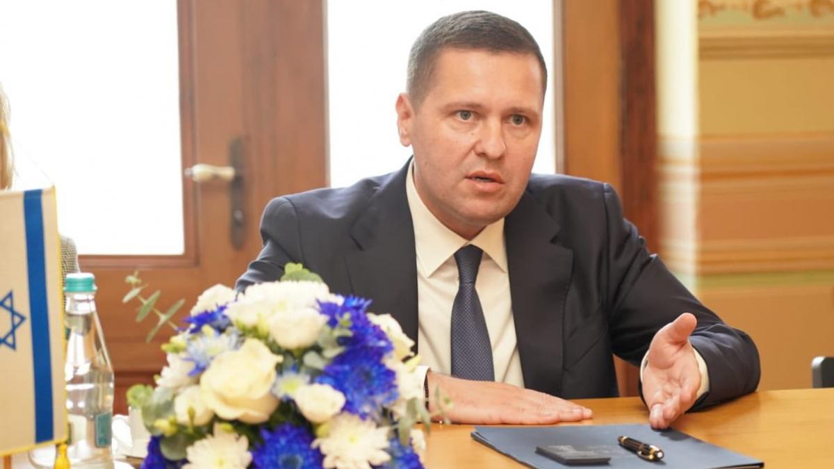 seful cj dambovita despre criza apei potabile pana in weekend speram sa avem apa cu program in moreni