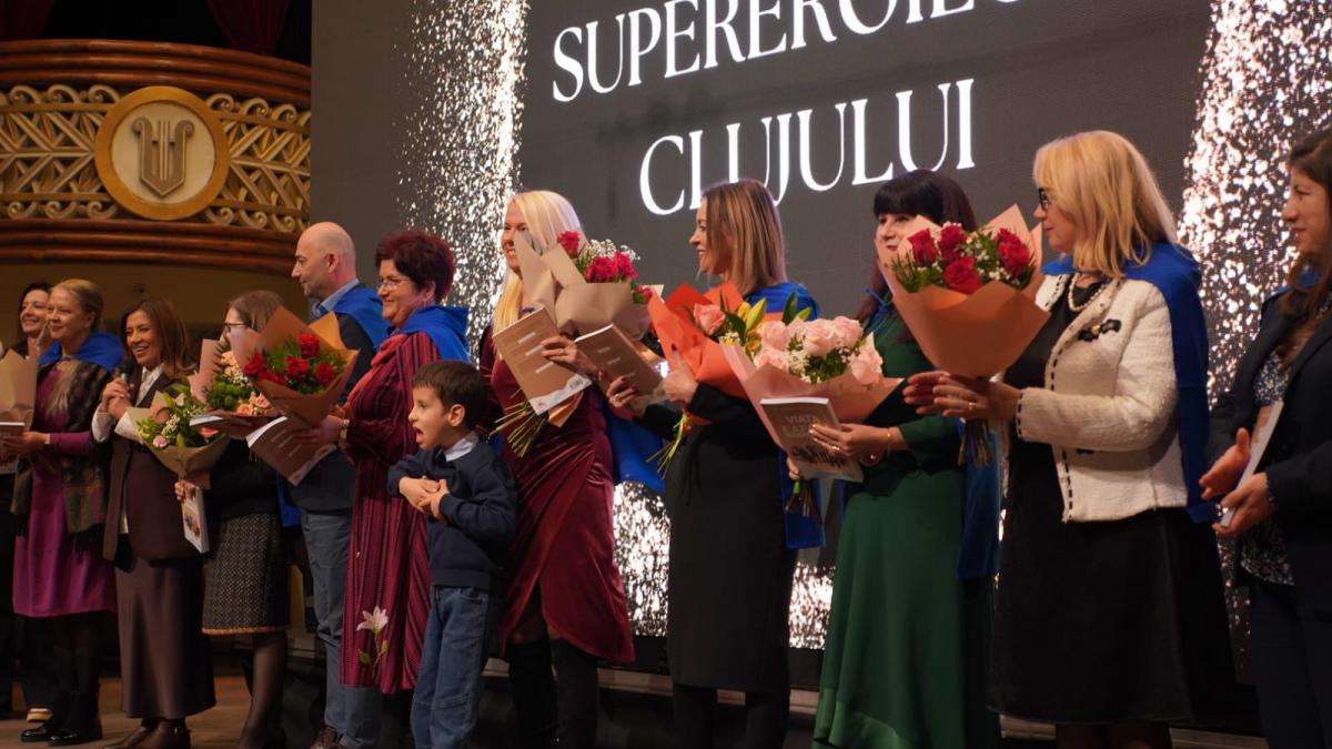 cand nu se poate devine impreuna putem clujul si a premiat supereroii la prima gala a supereroilor clujeni