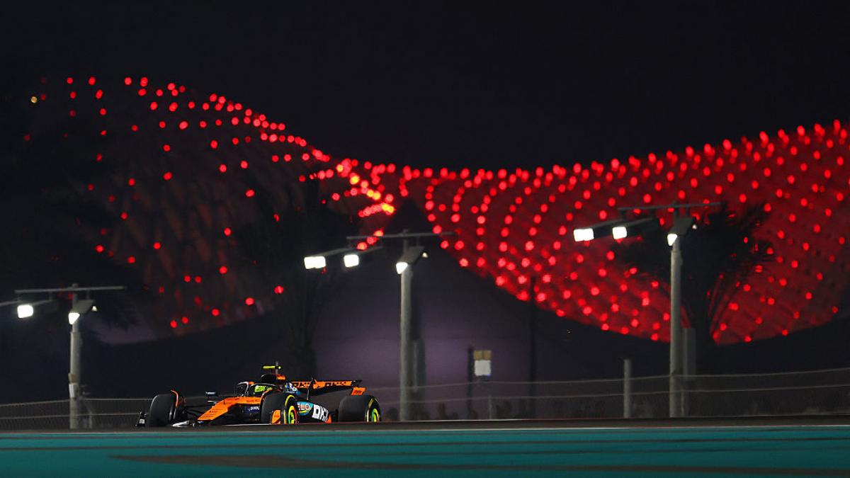 formula 1 de ce circuitul din abu dhabi este un final excelent de sezon de la retrageri emotionante la tinute si momente de neuitat