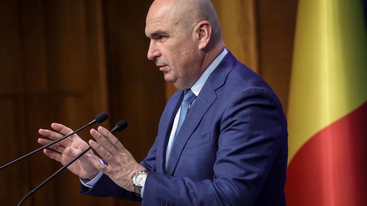 si ilie bolojan dupa nicusor dan face apel la bucuresteni sa iasa la vot prezenta la urne este foarte scazuta