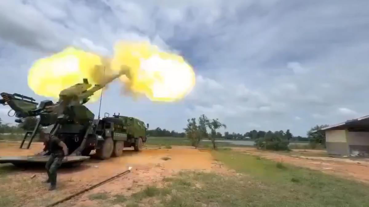 pacea lui trump intre thailanda si cambodgia se prabuseste trupele thailandeze au bombardat din nou tara vecina