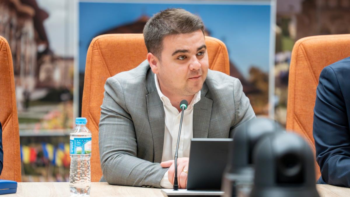 gheorghe soldan presedinte cj suceava varianta ocolitoare de la gura humorului intra in faza de licitatie si constructie