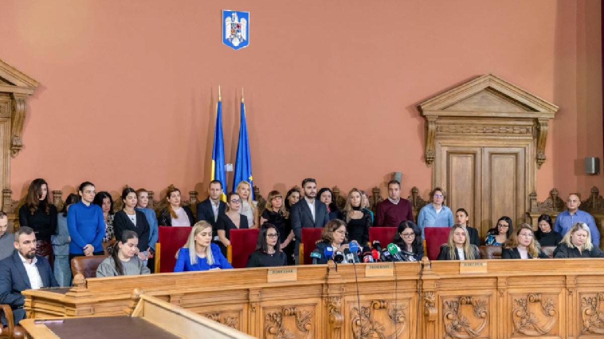 purtatorul de cuvant al iccj explica momentul m a sunat lia din conferinta au unit doua elemente si au spus despre asta s a vorbit