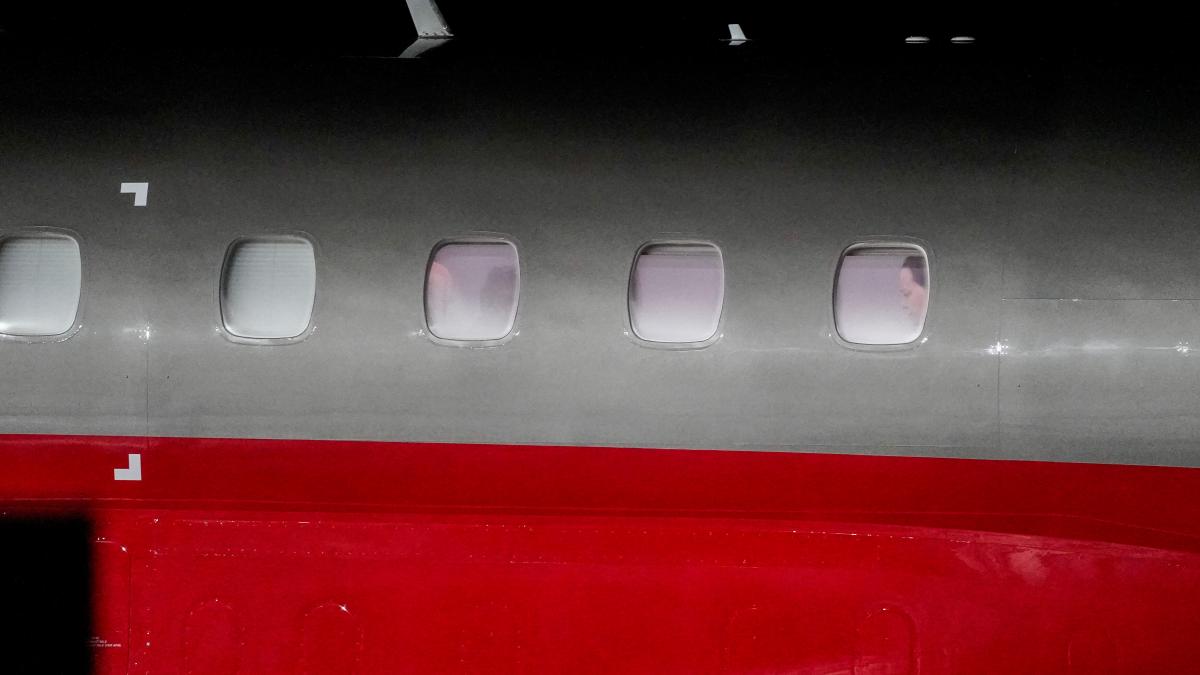 operatiunea dinamita de aur cum a fost extrasa din venezuela laureata premiului nobel pentru pace a fost realmente infricosator