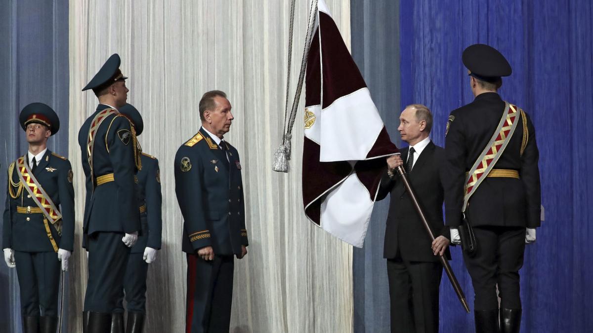 reactie rapida a lui putin la planul de pace propus de zelenski kremlinul anunta deja ce vrea sa faca in donbas