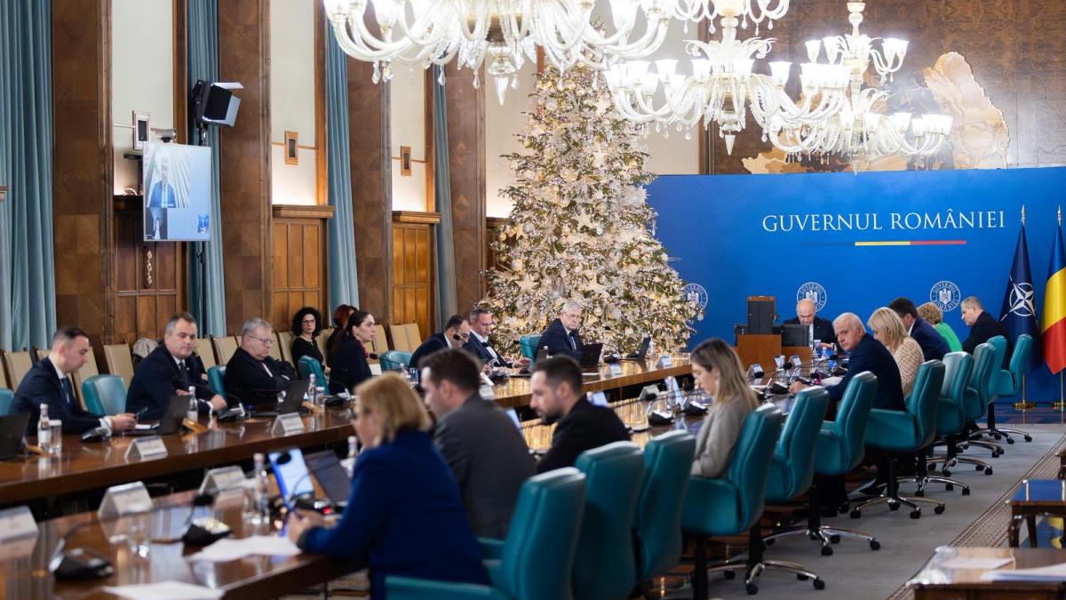 analist economic ar fi o greseala sa se taie salariile tii toate loazele in sistem trebuie dati afara