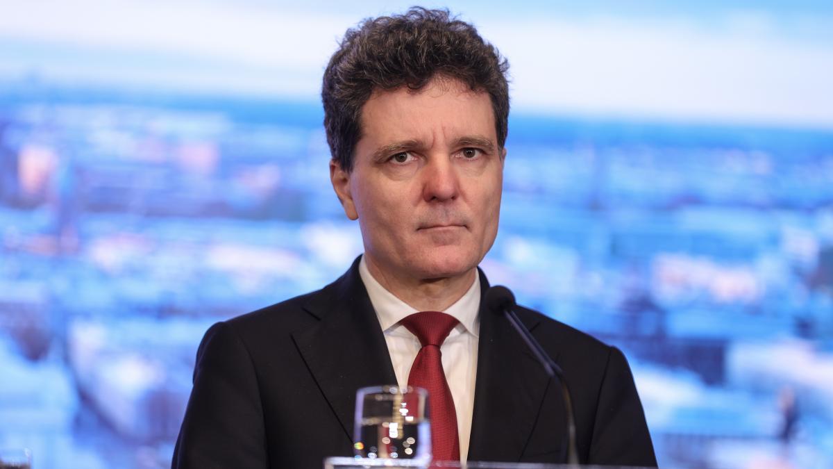 nicusor dan a primit doar 10 12 cereri de la magistrati pentru consultarile de luni daca se tem vor fi si intalniri private