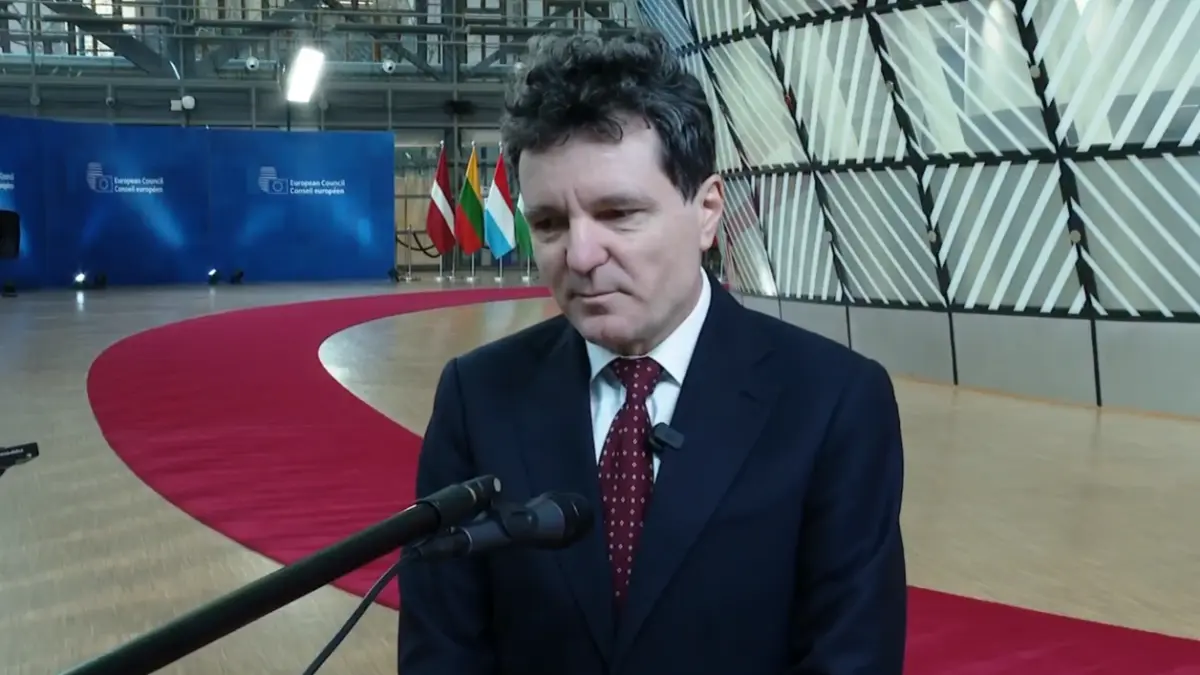 nicusor dan nu e de acord cu bolojan in problema prescriptiei intrebarea e de ce nu reusim in 15 ani sa rezolvam o fapta de coruptie