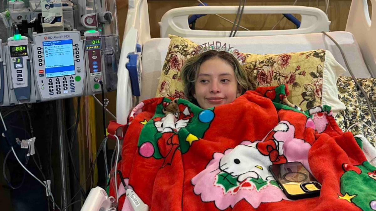 Piciorul unei fete de 14 ani a crescut mai repede decât restul corpului și a ajuns la 77 kg. Boala ei e atât de rară încât nu are nume