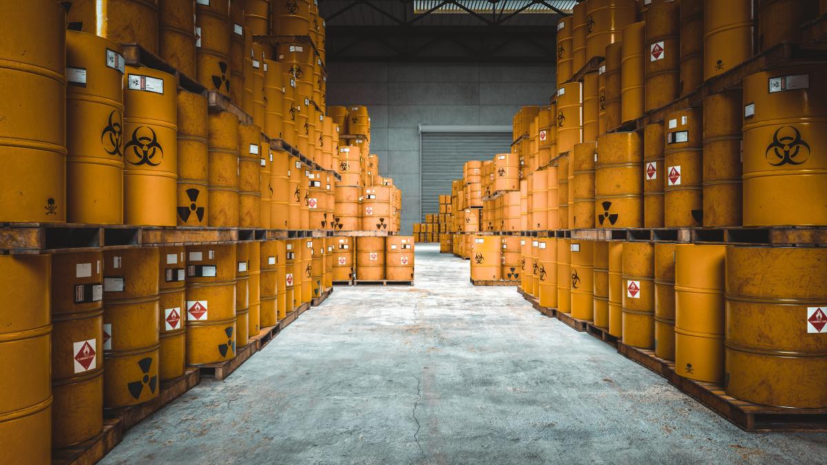 afacerea cu cea mai mare crestere un fost bancher imbogatit din armament investeste masiv in protectia radioactiva